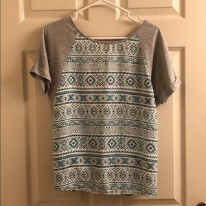 Patterned open back shirt